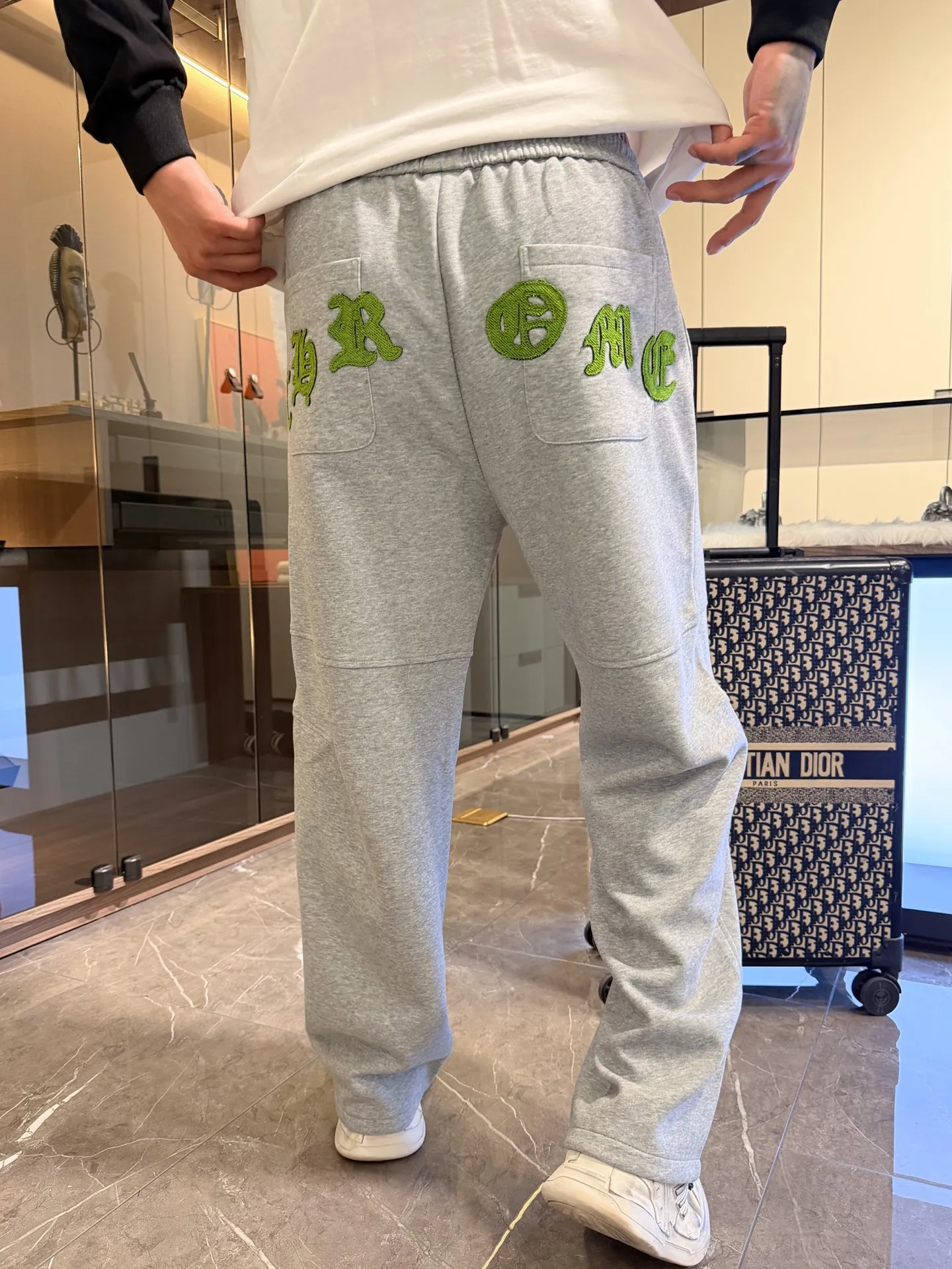【 】 2026 ， ，Original ， ， ， 🪡 logo， ， ， ， Sizes：M-3XL